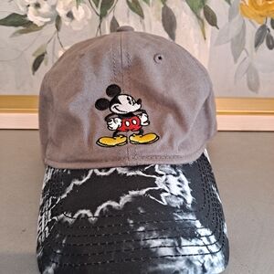 Disney Gray With Black Tie Dye Pattern Brim And Embroidered Mickey Mouse Hat
